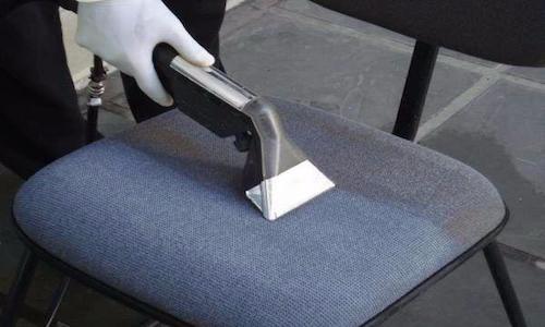 Higienização de cadeiras